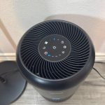 Очищувач повітря Smart Levoit Core 300S, 50 м², 240 м³/год, Wi-Fi, справжній HEPA-фільтр 3 в 1, активоване вугілля, датчик якості повітря, автоматичний режим, сенсорний екран панелі керування, Білий